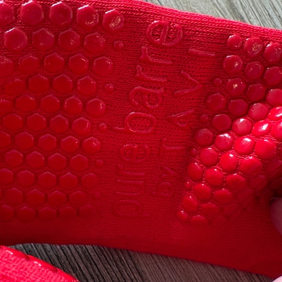 NEW Limited Edition Pure Barre Stacy Grip Sock Candy Apple Red - Picture 5 of 8
